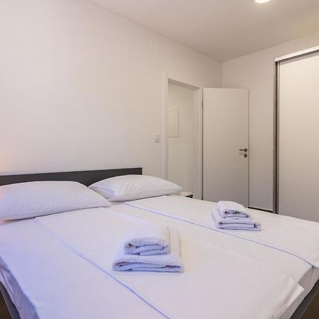 Apartman Vischetti Црес Екстер'єр фото