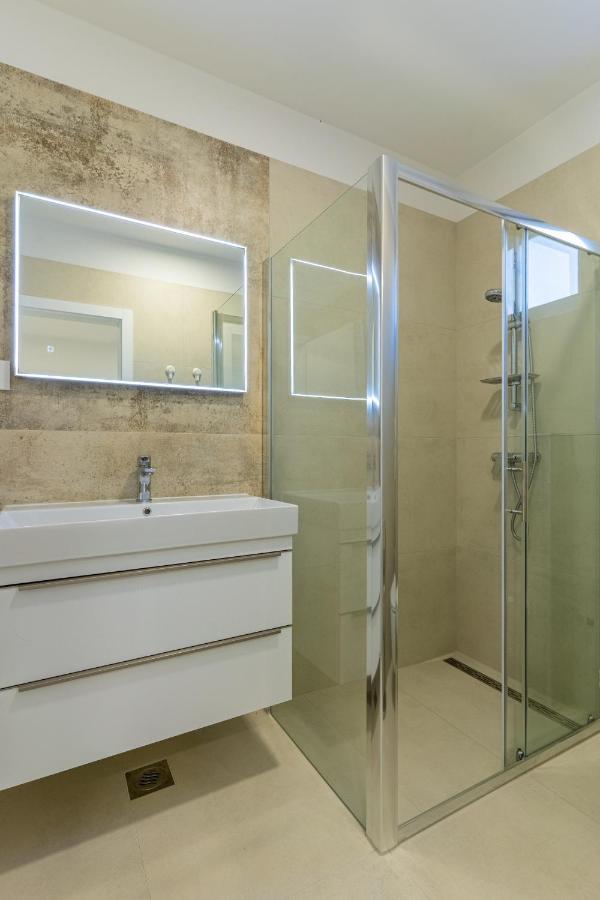 Apartman Vischetti Црес Екстер'єр фото