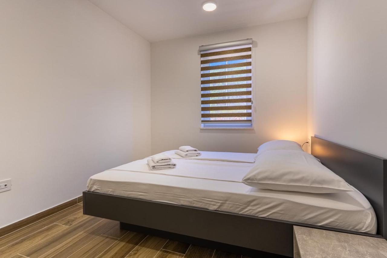 Apartman Vischetti Црес Екстер'єр фото